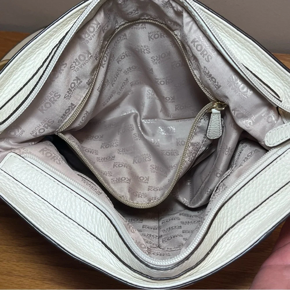 Michael Kors Hallie Large Leather Shoulder Tote/ Hobo Bag - Picture 13 of 15